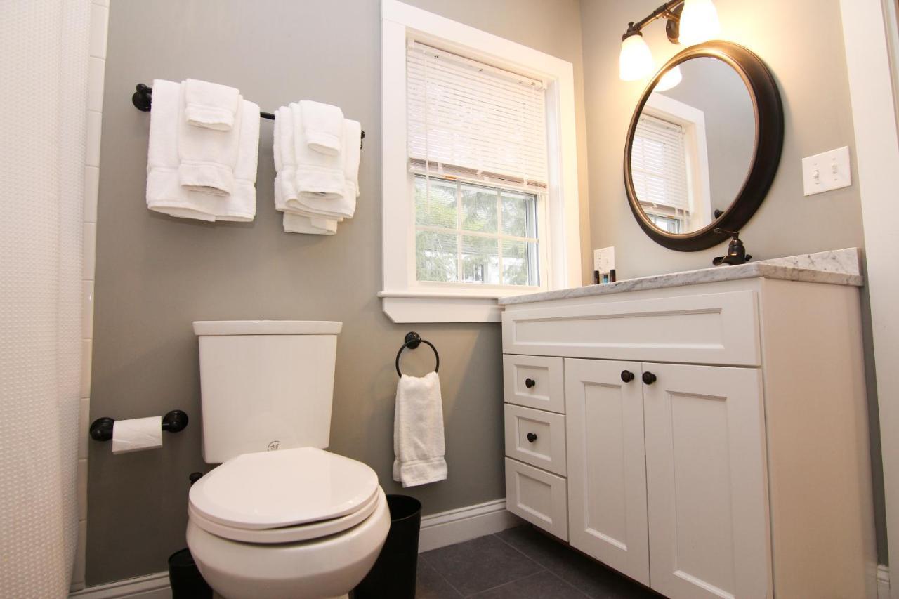 Two Bedroom With Lake View Wolfeboro Extérieur photo